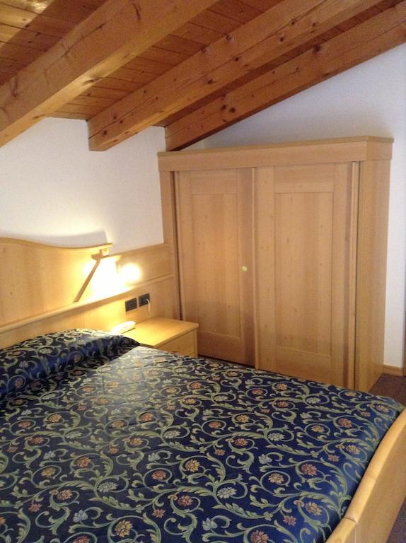Hotel Ai Pini Vigo di Fassa Kültér fotó