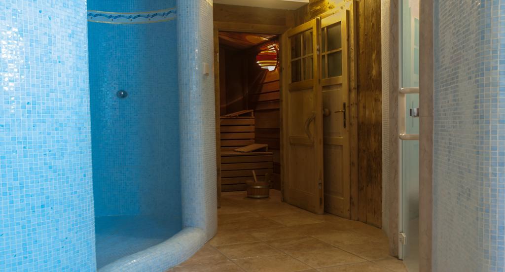 Hotel Ai Pini Vigo di Fassa Kültér fotó